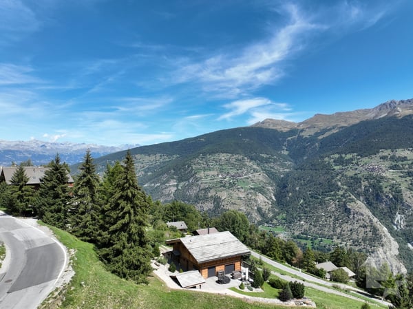 Terrain aux Masses avec vue panoramique 7