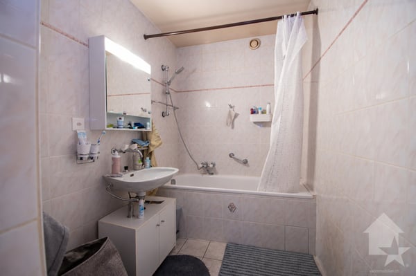 Spacieux 3.5 pièces avec balcon en plein centre-ville 7