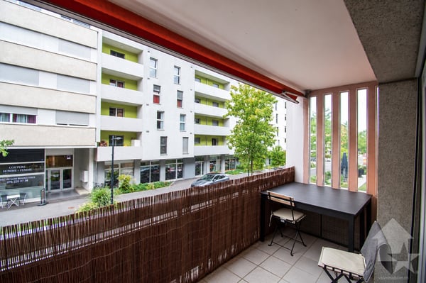 Spacieux 3.5 pièces avec balcon en plein centre-ville 9