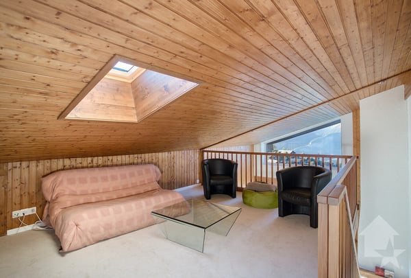 Spacieux attique en duplex de 7.5 pièces, 175 m², 4 salles de bains 6