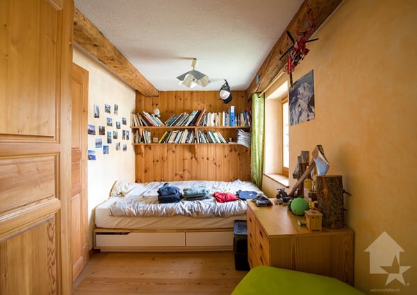Chalet de 5.5 pièces avec cachet, 180 m2, situation ensoleillée 9