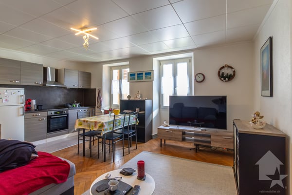 Résidence de caractère de 3 appartements avec situation idéale 7