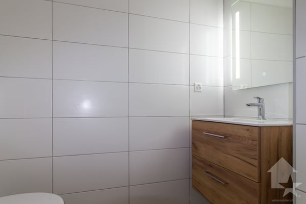 Attique de 3.5 pièces en duplex rénové avec balcon et vue magnifique 11