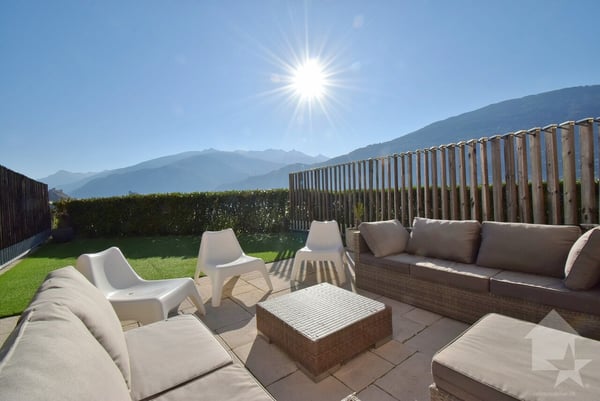Magnifique villa de 5.5 pièces avec une vue panoramique imprenable ! 3
