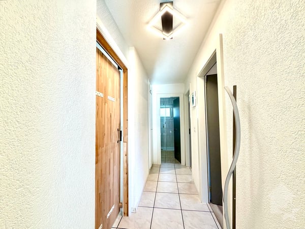 Joli appartement rénové de 90 m² avec garage box et parc ! 8