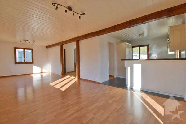 Charmante villa de 4.5 pièces très bien orienté 6
