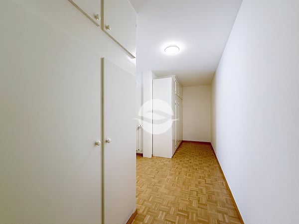 Spacieux appartement au coeur de Florissant, 3 chambres 3