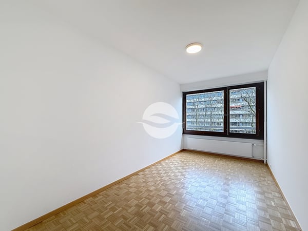 Spacieux appartement au coeur de Florissant, 3 chambres 6