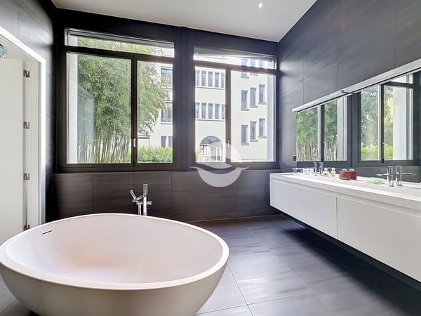 Magnifique appartement de style loft au centre-ville 10