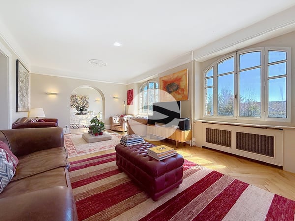 Maison de charme avec annexe et jardin arboré 5