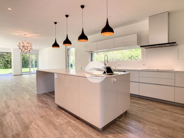 Superbe villa jumelée par couvert à voiture 2