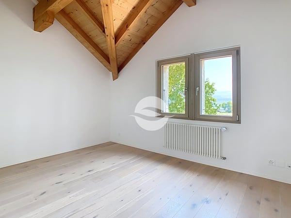 Maison de charme rénovée avec 2,5 p. indépendant - VUE LAC et ALPES 5