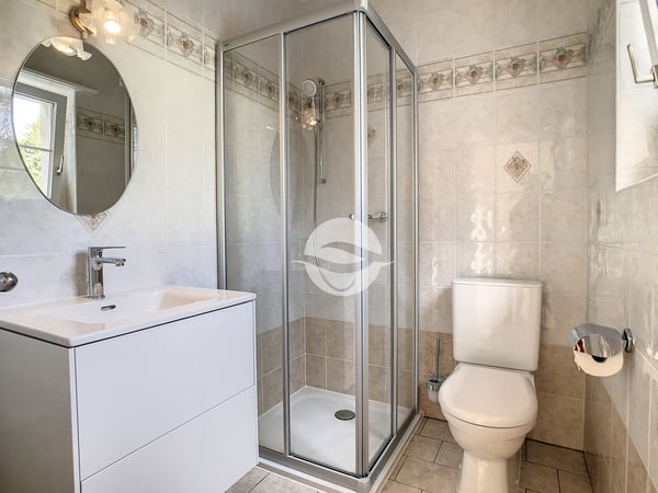 Superbe villa rénovée avec piscine et jardin 6
