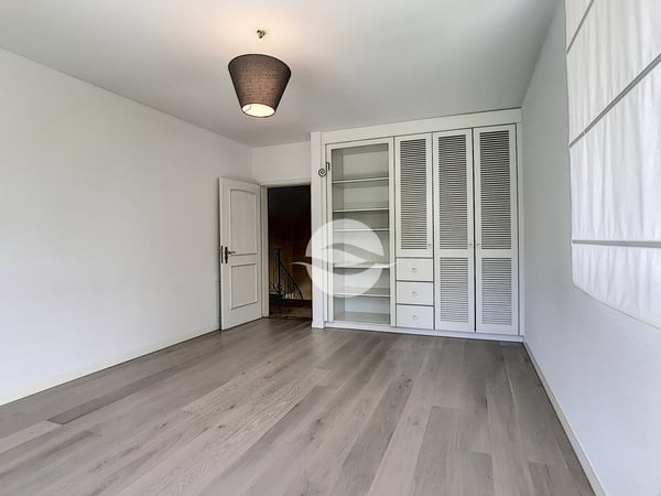 Magnifique villa individuelle avec 4 chambres et piscine 13