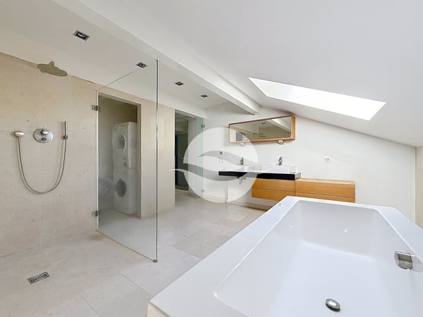 Superbe appartement meublé avec vue Lac et Alpes 11