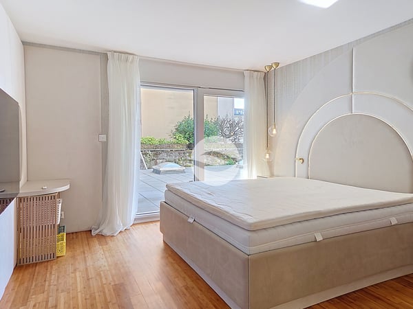 Au coeur de La Riviera | Bien meublé avec vaste terrasse 8