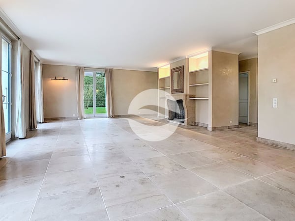 Magnifique villa individuelle avec 4 chambres et piscine 5