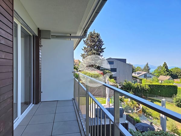 Charmante villa avec jardin et belle vue dégagée 8