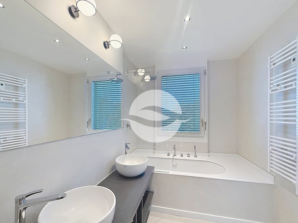 Sublime appartement, spacieux avec vue sur le lac et le jet d'eau! 10