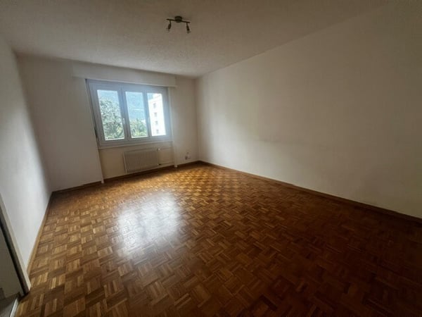 Sierre - Agréable appartement de 2 pièces avec parking inclus 3