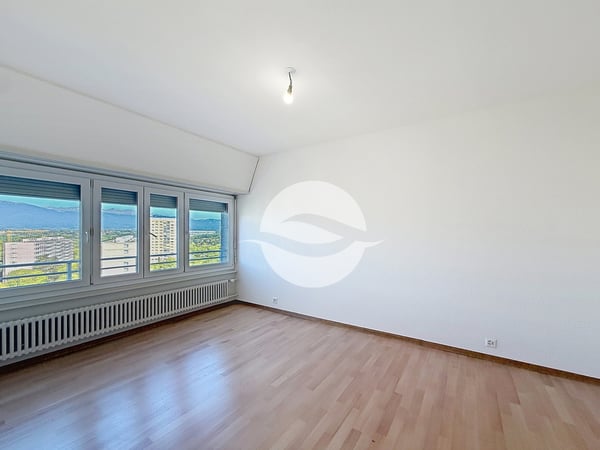 5 pièces en duplex rafraichi avec grande terrasse d'angle! 5