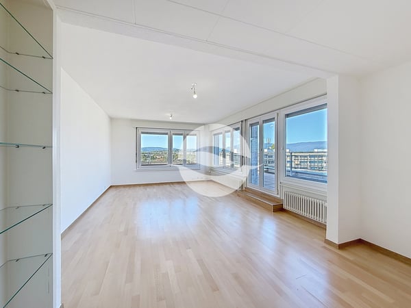5 pièces en duplex rafraichi avec grande terrasse d'angle! 1