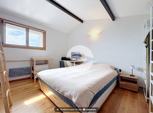 Jolie maisonnette avec jardin arboré 8
