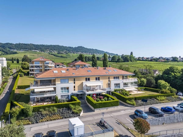 Duplex de standing de 7.5 pièces offrant une vue sur le Léman et les Alpes 9