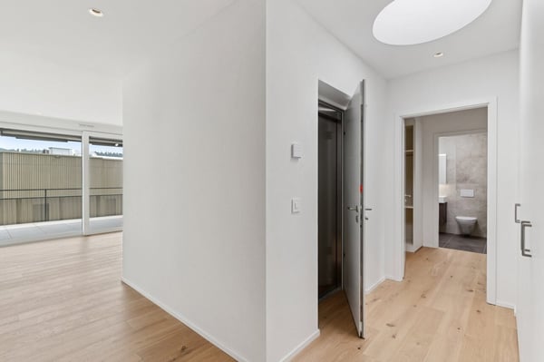 Magnifique attique neuf entouré d'un panorama verdoyant 8