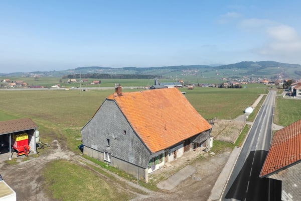 Ferme authentique à rénover 1