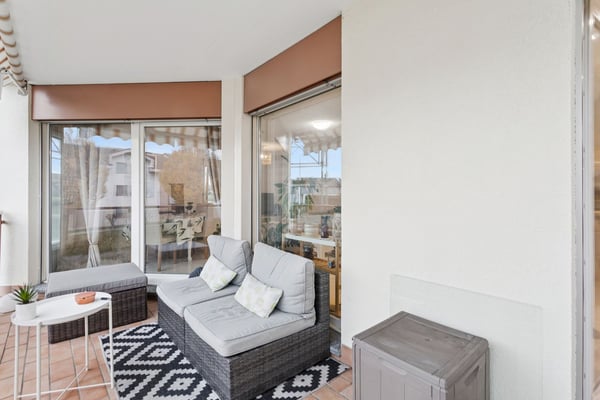 Bel appartement dans un quartier familial 13