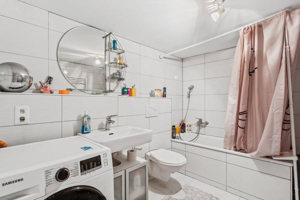 Propriété de 2 appartements et 1 local commercial au coeur de Sorens 4