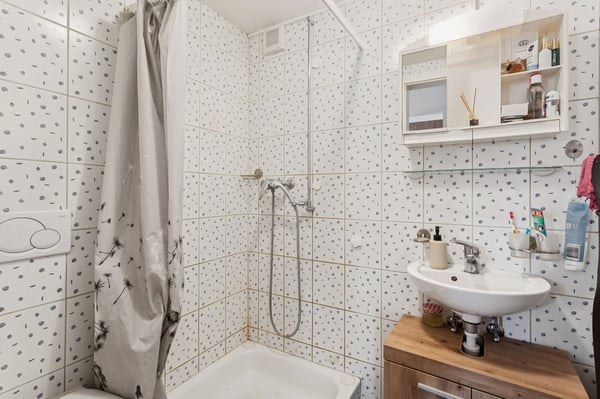 Maison de deux logements au centre du village 5