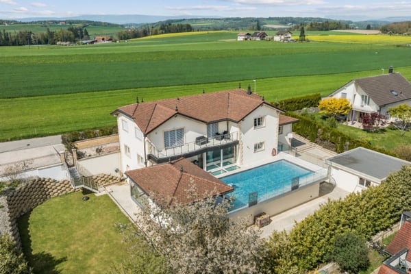 Maison d'exception à Granges-Paccot, fiscalité attractive 2