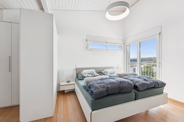 Magnifique maison avec appartement de rendement et piscine 10