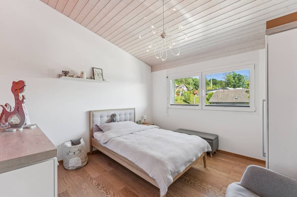 Magnifique maison avec appartement de rendement et piscine 7