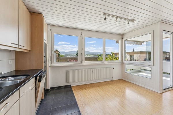 Appartement de 4.5 pièces avec 2 balcons 7