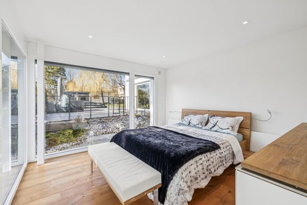 Magnifique villa individuelle de 11.5 pièces au design contemporain 6