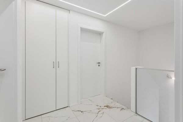 Magnifique maison neuve contiguë de 1.5 pièces en extrémité 12