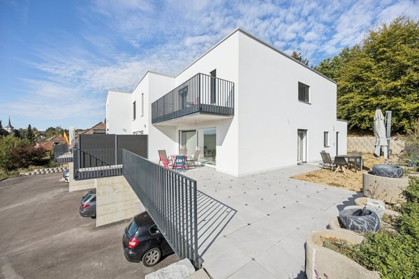 Magnifique maison neuve contiguë de 5,5 pièces en extrémité 12