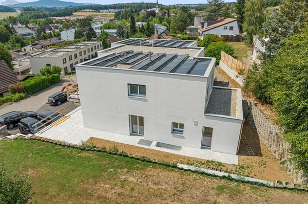 Magnifique maison neuve contiguë de 1.5 pièces en extrémité 13