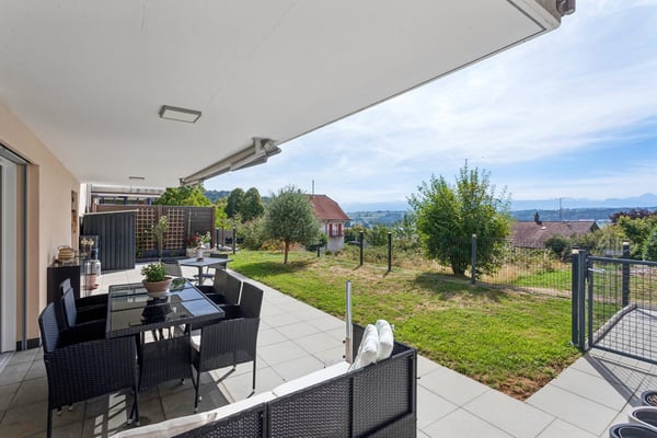 Bel appartement de 4.5 pièces avec jardin et terrasse 12