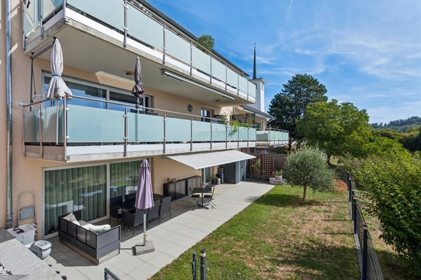 Bel appartement de 4.5 pièces avec jardin et terrasse 1