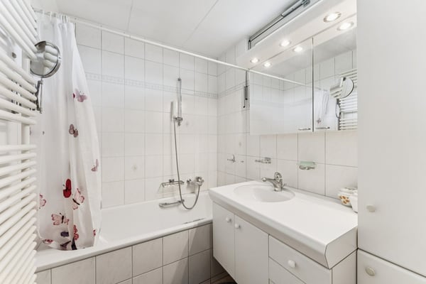 Belle maison de deux appartements avec jardin 11