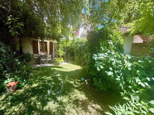 Charmant appartement - Duillier 3