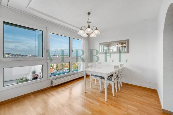 Appartement de 4.5 pièces avec vue panoramique sur Fribourg 2