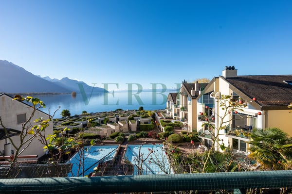 Duplex en première ligne du lac 9