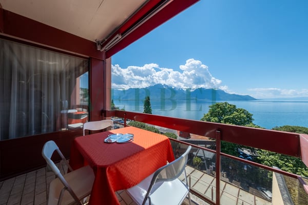 4.5 pièces au bord du lac au coeur de Montreux 11