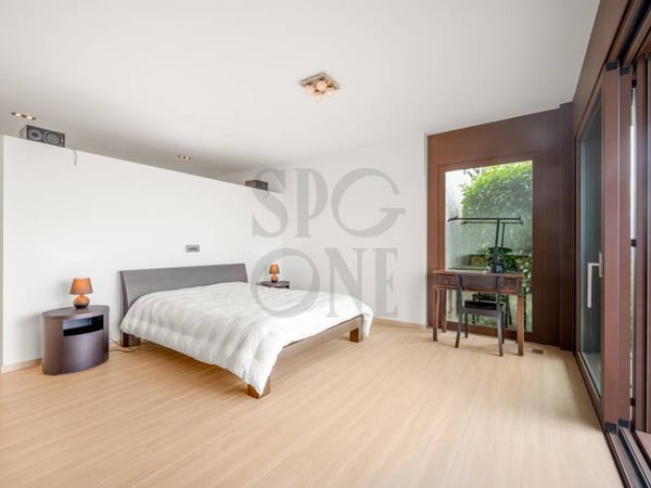 En exclusivité: villa d'architecte avec panorama à couper le souffle 9