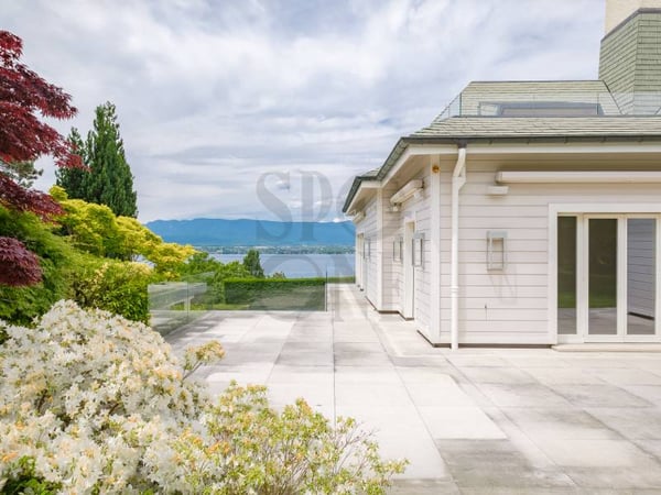 Villa d'exception à Anières avec vue lac 2